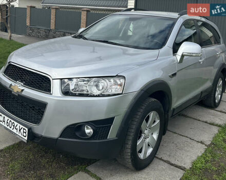 Серый Шевроле Каптива, объемом двигателя 2.23 л и пробегом 145 тыс. км за 11200 $, фото 7 на Automoto.ua