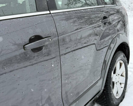 Серый Шевроле Каптива, объемом двигателя 2.2 л и пробегом 270 тыс. км за 8999 $, фото 23 на Automoto.ua