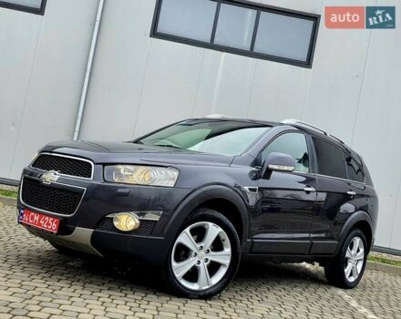 Серый Шевроле Каптива, объемом двигателя 2.2 л и пробегом 182 тыс. км за 11950 $, фото 1 на Automoto.ua