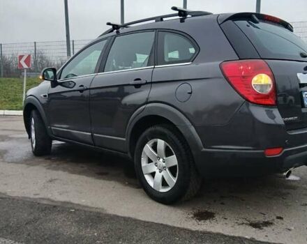 Серый Шевроле Каптива, объемом двигателя 2.2 л и пробегом 270 тыс. км за 9200 $, фото 11 на Automoto.ua