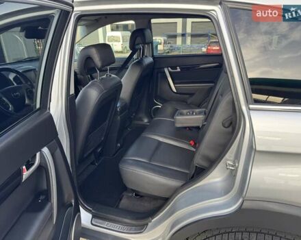 Сірий Шевроле Каптіва, об'ємом двигуна 2.2 л та пробігом 212 тис. км за 10900 $, фото 14 на Automoto.ua