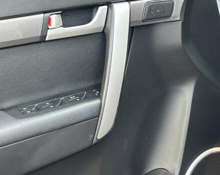 Серый Шевроле Каптива, объемом двигателя 2.2 л и пробегом 150 тыс. км за 12500 $, фото 38 на Automoto.ua