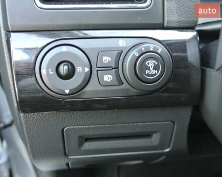 Серый Шевроле Каптива, объемом двигателя 2.2 л и пробегом 77 тыс. км за 13950 $, фото 11 на Automoto.ua