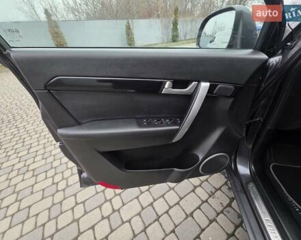 Серый Шевроле Каптива, объемом двигателя 2.2 л и пробегом 182 тыс. км за 11950 $, фото 66 на Automoto.ua