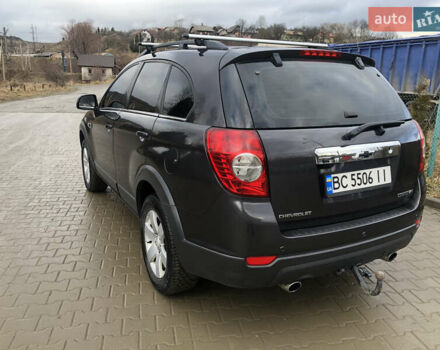 Сірий Шевроле Каптіва, об'ємом двигуна 2.2 л та пробігом 278 тис. км за 9600 $, фото 12 на Automoto.ua