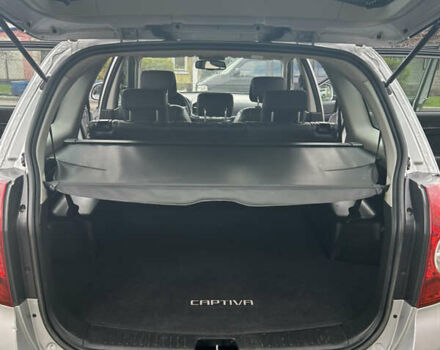 Серый Шевроле Каптива, объемом двигателя 2.23 л и пробегом 145 тыс. км за 11200 $, фото 28 на Automoto.ua