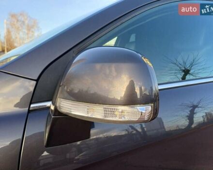 Серый Шевроле Каптива, объемом двигателя 2.23 л и пробегом 152 тыс. км за 11100 $, фото 17 на Automoto.ua