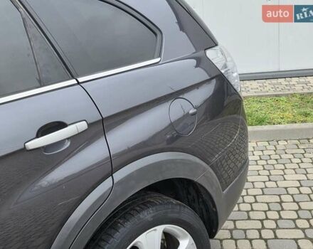 Серый Шевроле Каптива, объемом двигателя 2.2 л и пробегом 182 тыс. км за 11950 $, фото 35 на Automoto.ua
