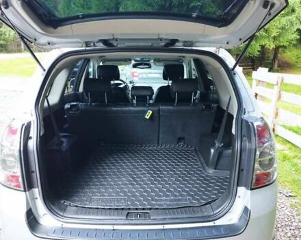 Серый Шевроле Каптива, объемом двигателя 2.23 л и пробегом 216 тыс. км за 10700 $, фото 3 на Automoto.ua