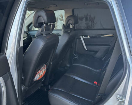 Серый Шевроле Каптива, объемом двигателя 2.23 л и пробегом 258 тыс. км за 10400 $, фото 14 на Automoto.ua