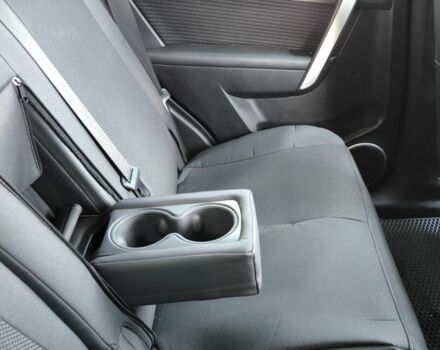 Серый Шевроле Каптива, объемом двигателя 2.2 л и пробегом 183 тыс. км за 10106 $, фото 4 на Automoto.ua