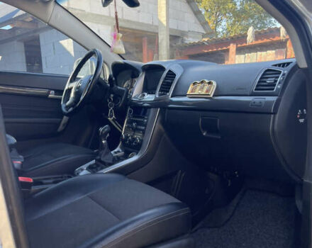 Серый Шевроле Каптива, объемом двигателя 2.23 л и пробегом 250 тыс. км за 9500 $, фото 8 на Automoto.ua