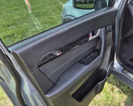 Серый Шевроле Каптива, объемом двигателя 3 л и пробегом 192 тыс. км за 11900 $, фото 13 на Automoto.ua