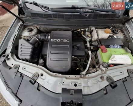 Серый Шевроле Каптива, объемом двигателя 2.4 л и пробегом 185 тыс. км за 12500 $, фото 4 на Automoto.ua