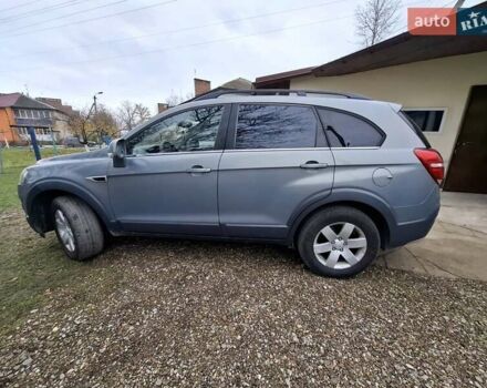 Серый Шевроле Каптива, объемом двигателя 2.4 л и пробегом 185 тыс. км за 12500 $, фото 8 на Automoto.ua