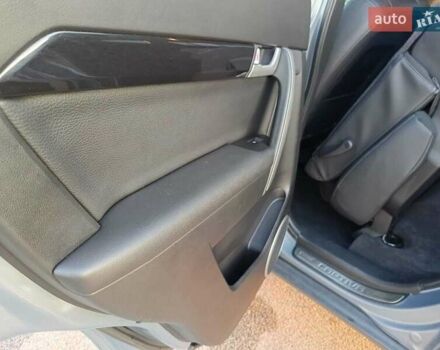 Сірий Шевроле Каптіва, об'ємом двигуна 2.2 л та пробігом 160 тис. км за 11900 $, фото 4 на Automoto.ua