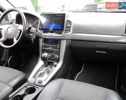 Шевроле Каптива 2013 в Киеве на Automoto.ua Серый Шевроле Каптива, объемом двигателя 2.38 л и пробегом 202 тыс. км за 10900 $, фото 58 на Automoto.ua