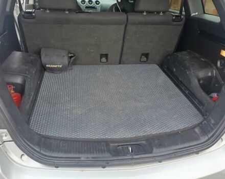 Серый Шевроле Каптива, объемом двигателя 2.38 л и пробегом 230 тыс. км за 10000 $, фото 6 на Automoto.ua