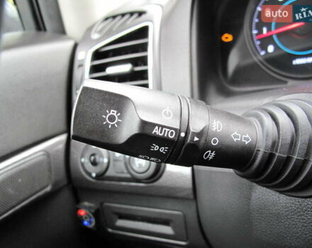 Шевроле Каптива 2013 в Киеве на Automoto.ua Серый Шевроле Каптива, объемом двигателя 2.38 л и пробегом 202 тыс. км за 10900 $, фото 86 на Automoto.ua