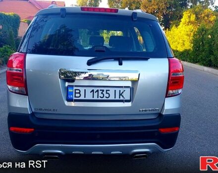 Серый Шевроле Каптива, объемом двигателя 2.4 л и пробегом 56 тыс. км за 13500 $, фото 4 на Automoto.ua