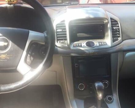 Серый Шевроле Каптива, объемом двигателя 2.23 л и пробегом 155 тыс. км за 13500 $, фото 11 на Automoto.ua