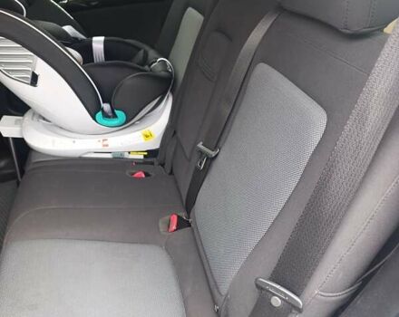 Серый Шевроле Каптива, объемом двигателя 2.38 л и пробегом 230 тыс. км за 10000 $, фото 11 на Automoto.ua