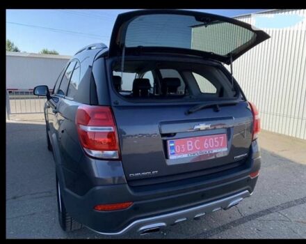 Серый Шевроле Каптива, объемом двигателя 2.2 л и пробегом 166 тыс. км за 11500 $, фото 3 на Automoto.ua