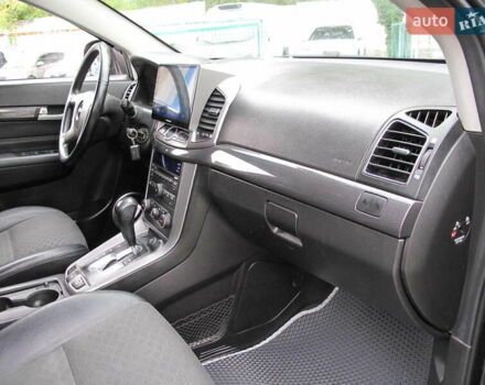 Шевроле Каптива 2013 в Киеве на Automoto.ua Серый Шевроле Каптива, объемом двигателя 2.38 л и пробегом 202 тыс. км за 10900 $, фото 50 на Automoto.ua