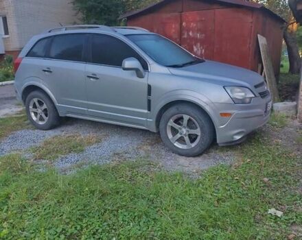 Серый Шевроле Каптива, объемом двигателя 2.38 л и пробегом 230 тыс. км за 10000 $, фото 1 на Automoto.ua