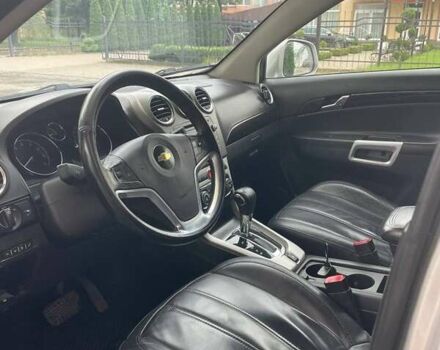 Сірий Шевроле Каптіва, об'ємом двигуна 2.38 л та пробігом 139 тис. км за 7700 $, фото 10 на Automoto.ua