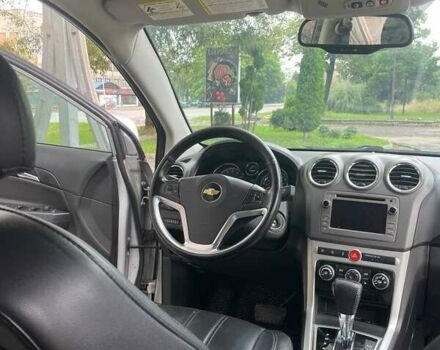 Сірий Шевроле Каптіва, об'ємом двигуна 2.38 л та пробігом 139 тис. км за 7700 $, фото 11 на Automoto.ua