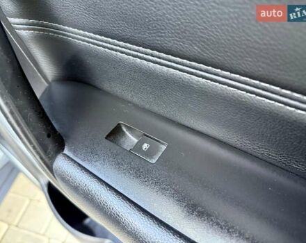 Шевроле Каптива 2014 в Одессе на Automoto.ua Серый Шевроле Каптива, объемом двигателя 2.23 л и пробегом 167 тыс. км за 13400 $, фото 36 на Automoto.ua