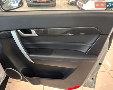 Сірий Шевроле Каптіва, об'ємом двигуна 2.2 л та пробігом 97 тис. км за 12000 $, фото 20 на Automoto.ua