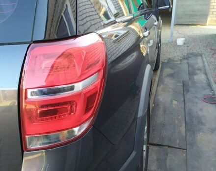 Серый Шевроле Каптива, объемом двигателя 2 л и пробегом 198 тыс. км за 13500 $, фото 5 на Automoto.ua