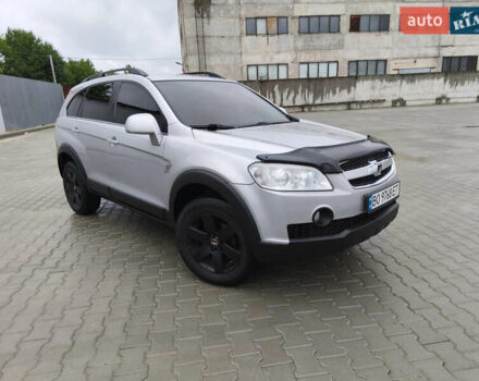 Сірий Шевроле Каптіва, об'ємом двигуна 2.4 л та пробігом 320 тис. км за 6700 $, фото 1 на Automoto.ua
