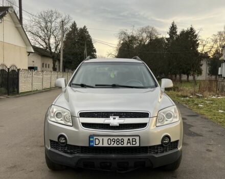 Серый Шевроле Каптива, объемом двигателя 2 л и пробегом 260 тыс. км за 7000 $, фото 1 на Automoto.ua