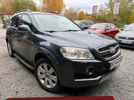 Серый Шевроле Каптива, объемом двигателя 2 л и пробегом 210 тыс. км за 6600 $, фото 1 на Automoto.ua