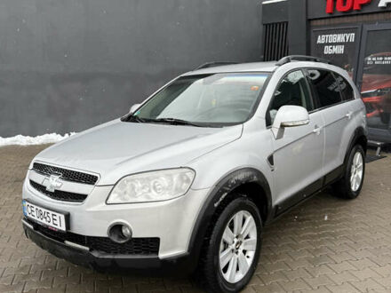 Серый Шевроле Каптива, объемом двигателя 2 л и пробегом 256 тыс. км за 6300 $, фото 1 на Automoto.ua