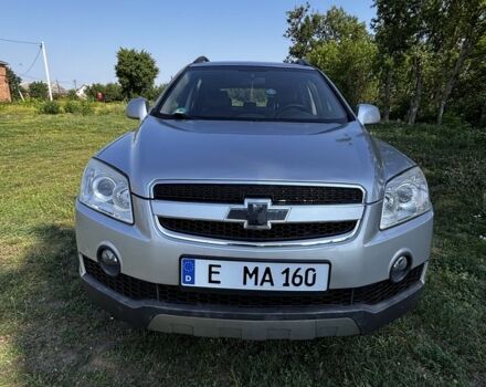 Сірий Шевроле Каптіва, об'ємом двигуна 2.4 л та пробігом 242 тис. км за 4350 $, фото 1 на Automoto.ua