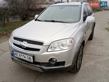 Серый Шевроле Каптива, объемом двигателя 2 л и пробегом 315 тыс. км за 7600 $, фото 1 на Automoto.ua