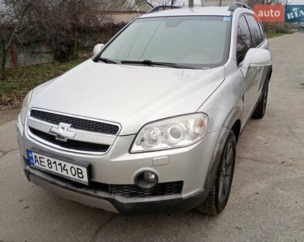 Серый Шевроле Каптива, объемом двигателя 2 л и пробегом 315 тыс. км за 7600 $, фото 1 на Automoto.ua