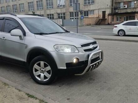 Шевроле Каптіва 2008 у Львові на Automoto.ua Сірий Шевроле Каптіва, об'ємом двигуна 2.4 л та пробігом 310 тис. км за 8000 $, фото 1 на Automoto.ua