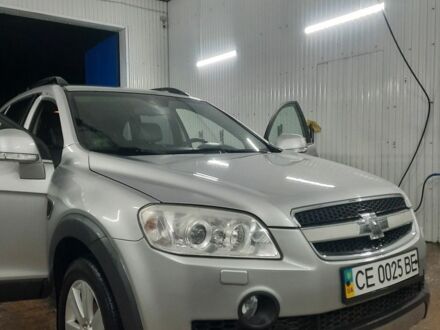 Серый Шевроле Каптива, объемом двигателя 3.2 л и пробегом 172 тыс. км за 8650 $, фото 1 на Automoto.ua