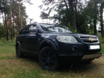 Шевроле Каптива 2008 в Чернигове на Automoto.ua Серый Шевроле Каптива, объемом двигателя 0 л и пробегом 416 тыс. км за 7500 $, фото 1 на Automoto.ua