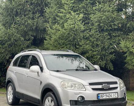 Серый Шевроле Каптива, объемом двигателя 2 л и пробегом 230 тыс. км за 8200 $, фото 1 на Automoto.ua