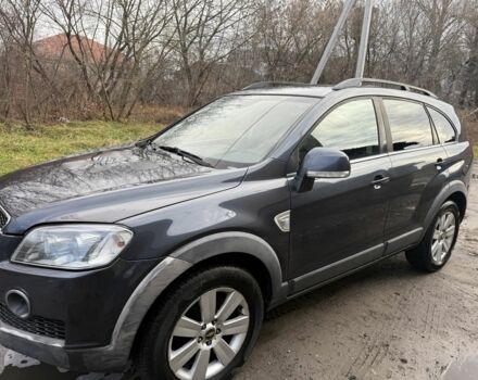 Сірий Шевроле Каптіва, об'ємом двигуна 2 л та пробігом 211 тис. км за 2400 $, фото 1 на Automoto.ua