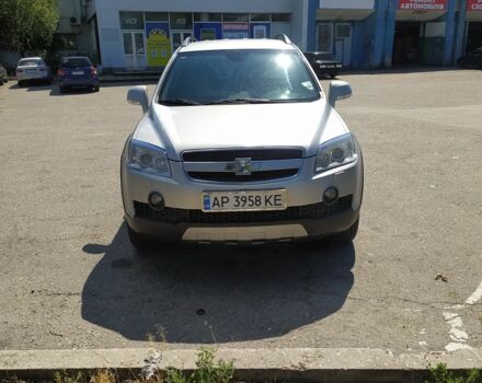 Сірий Шевроле Каптіва, об'ємом двигуна 3.2 л та пробігом 223 тис. км за 8000 $, фото 1 на Automoto.ua