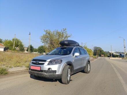 Шевроле Каптива 2008 в Изюме на Automoto.ua Серый Шевроле Каптива, объемом двигателя 2 л и пробегом 350 тыс. км за 4500 $, фото 1 на Automoto.ua