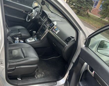 Сірий Шевроле Каптіва, об'ємом двигуна 2 л та пробігом 3 тис. км за 9500 $, фото 1 на Automoto.ua