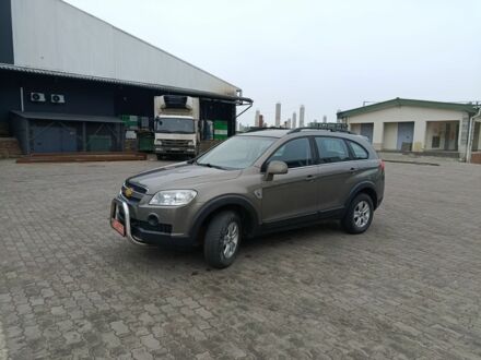 Сірий Шевроле Каптіва, об'ємом двигуна 2 л та пробігом 186 тис. км за 7700 $, фото 1 на Automoto.ua